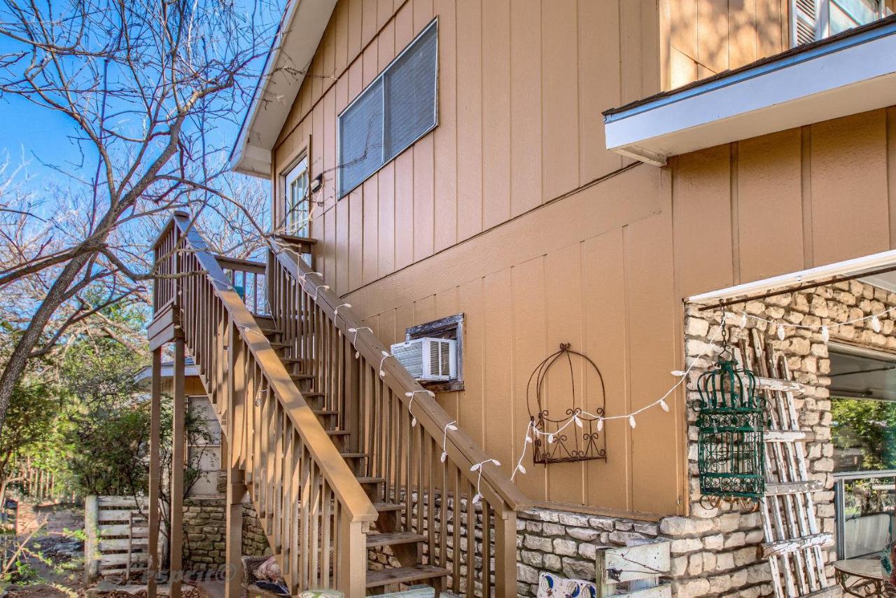 Binky'S Nest Daire Fredericksburg Dış mekan fotoğraf